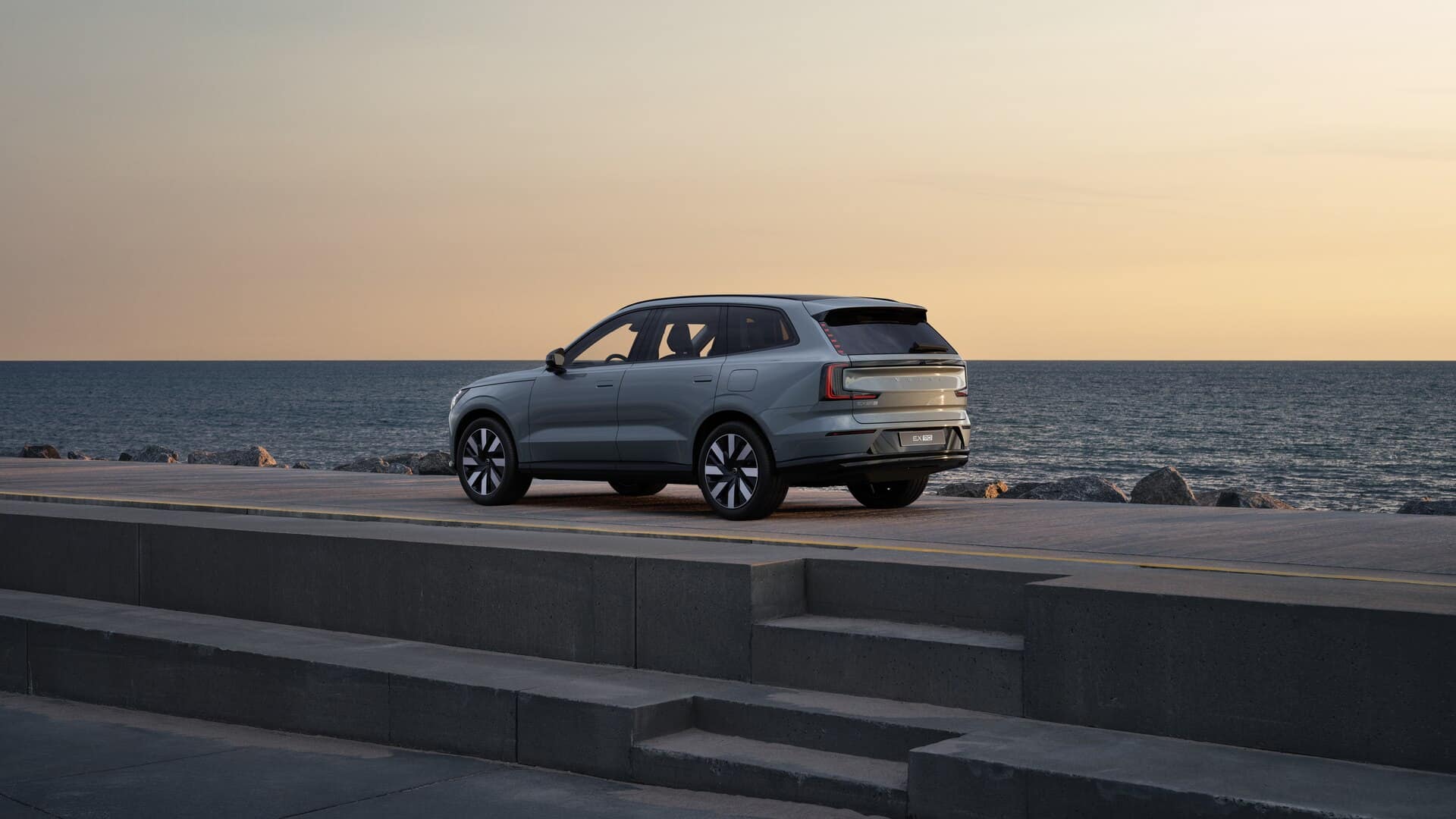 Volvo EX90 volledig elektrische 7-zits SUV
